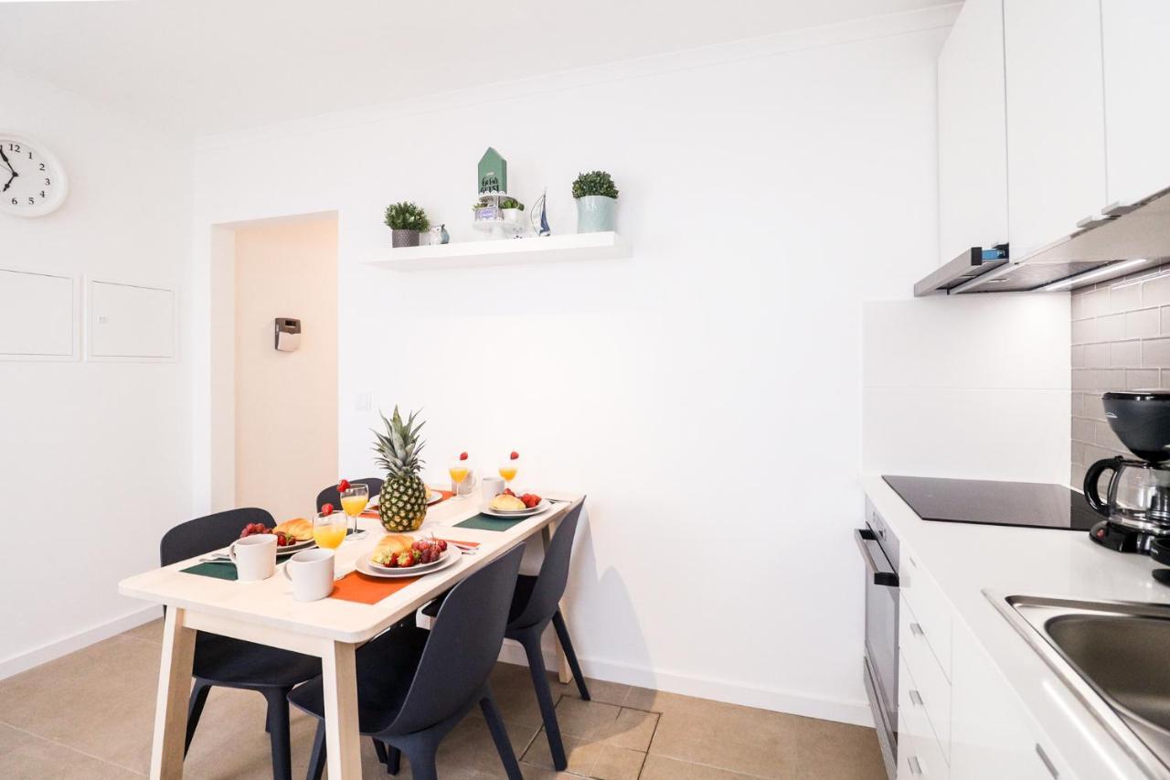 Casas Da Vila - Beach Apartments By Silver Prop Nazaré Exteriör bild
