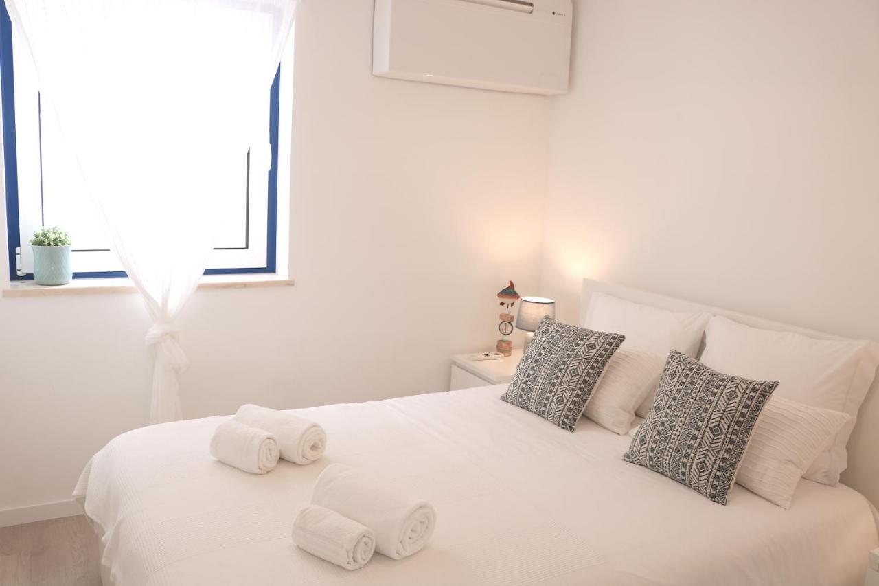 Casas Da Vila - Beach Apartments By Silver Prop Nazaré Exteriör bild